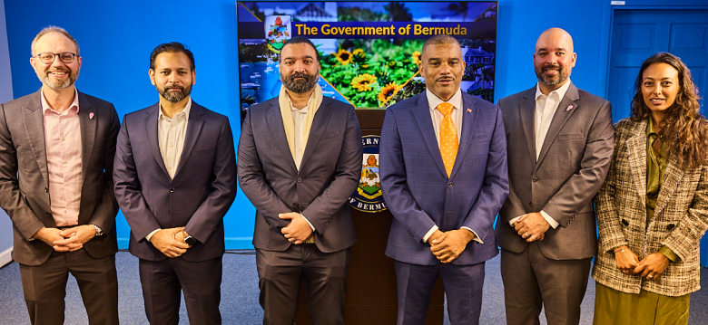 Paradise Moblie and Minister Rabain